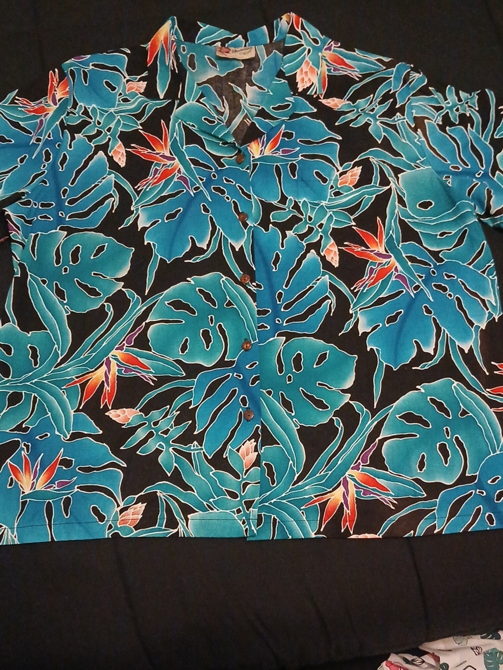 Hilo Hattie Turquoise & Black Hawaiian Print Shirt Vintage